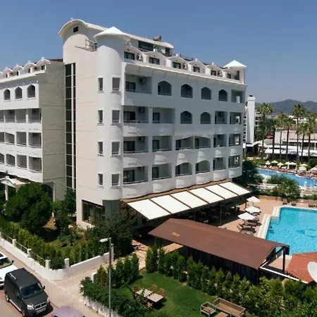Comfort Hotel 3*
